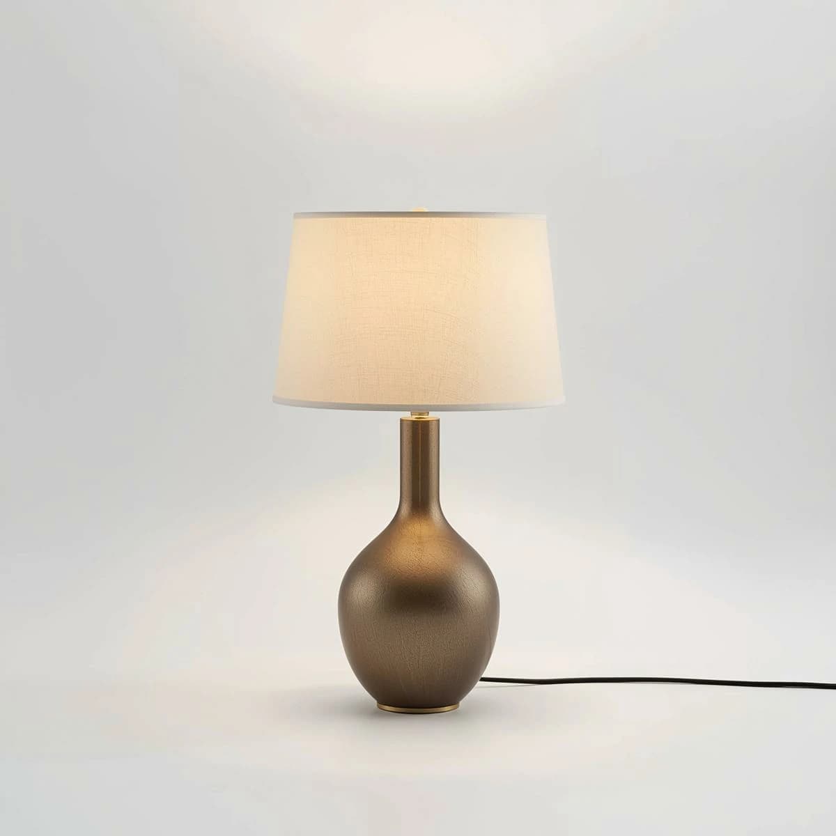 Sleek Metal Table Lamp alternate view